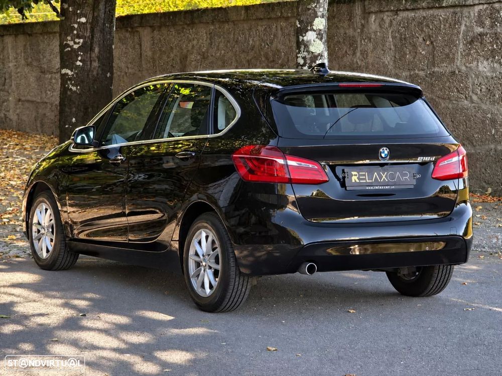 BMW 218 Active Tourer d Line Sport Auto — photo 5