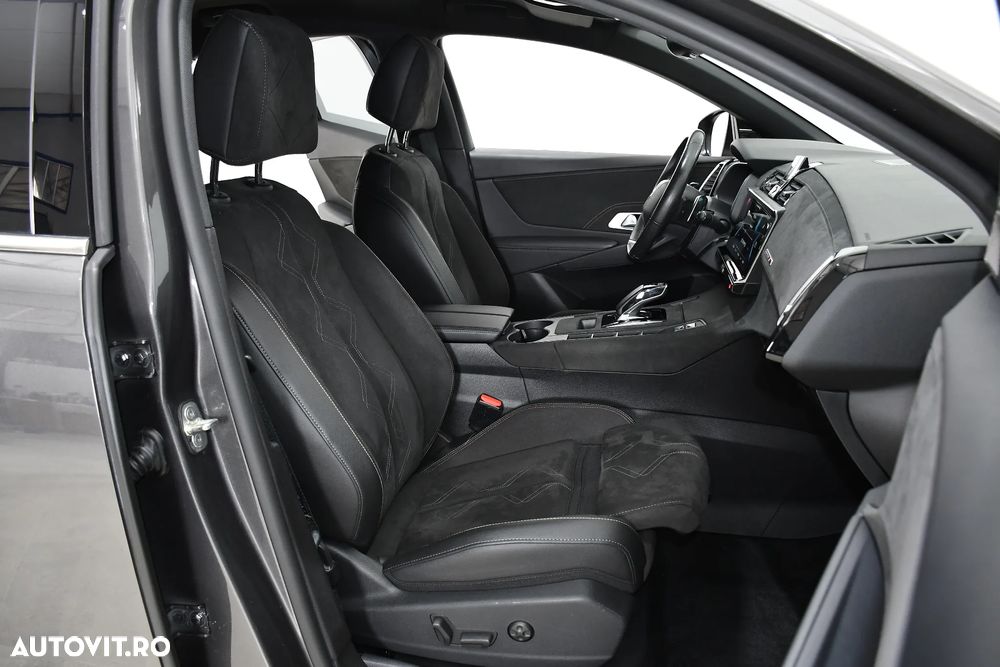 DS Automobiles DS 7 Crossback 1.6 PHeV AWD 300 EAT8 PERFORMANCE LINE + - 6