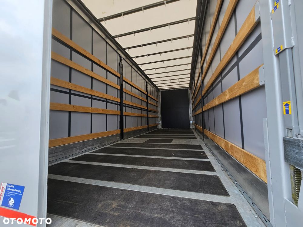 Scania P280 4X2 FIRANKA 9.0m 22 europalety+WINDA DHOLLANDIA! - 18