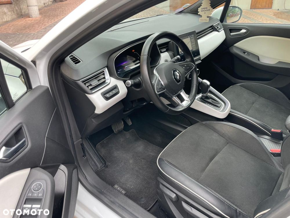 Renault Clio - 13