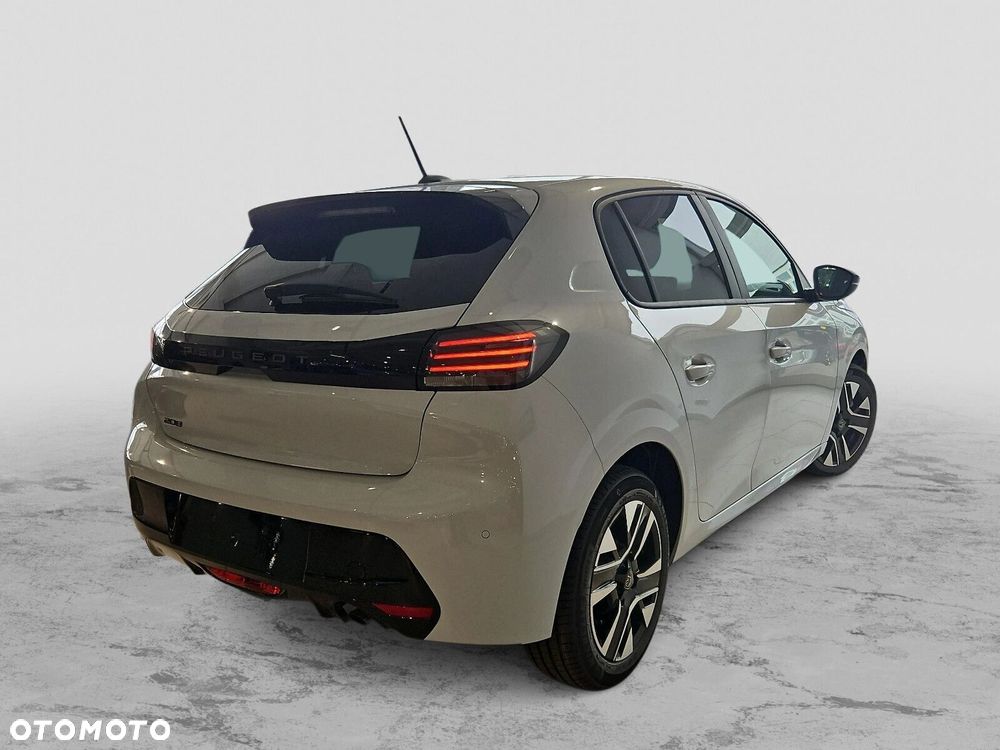 Peugeot 208 - 6