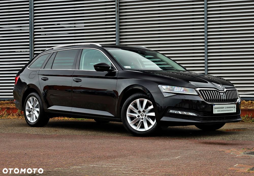 Skoda Superb 2022 photo 3