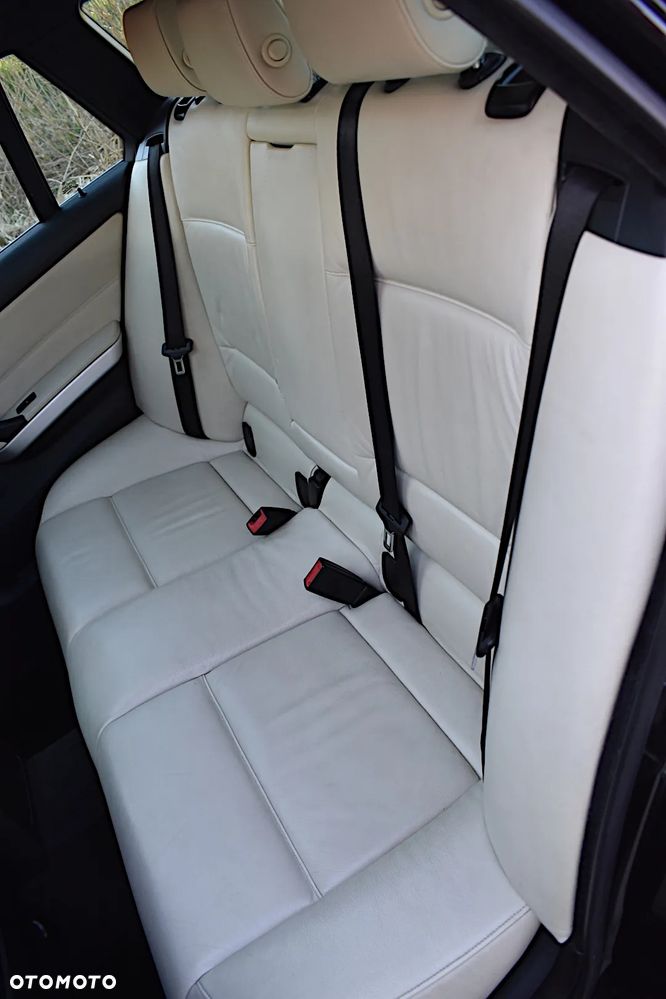 BMW Seria 3 - 8