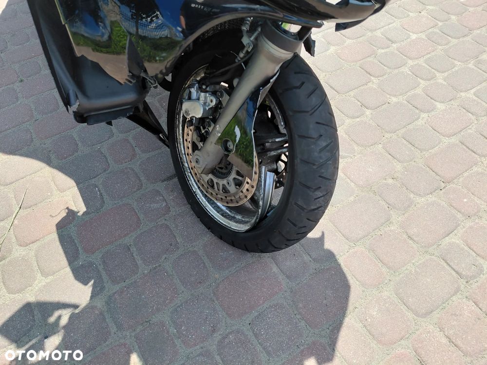 Suzuki Burgman - 9