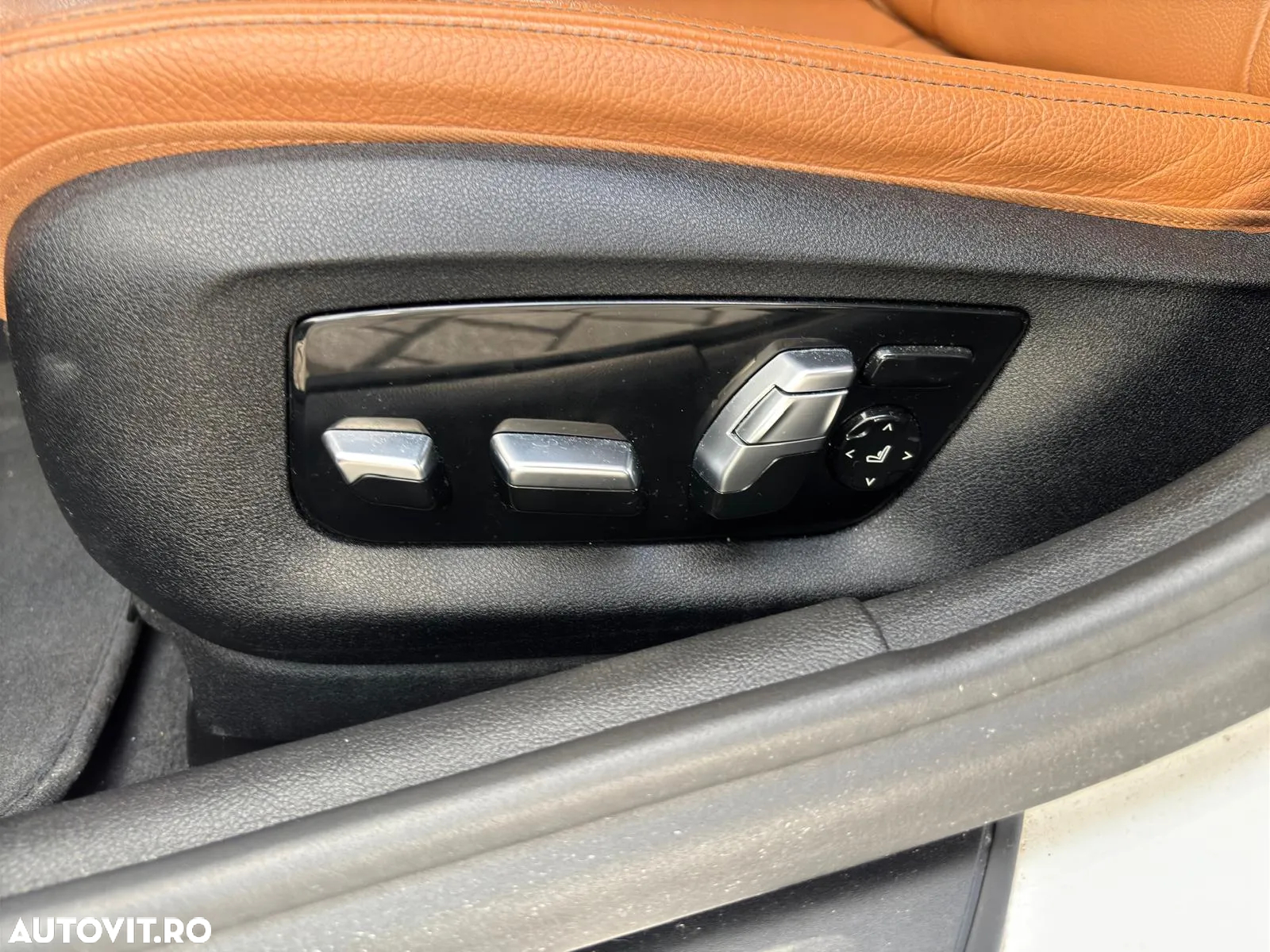 BMW Seria 5 518d AT MHEV - 10