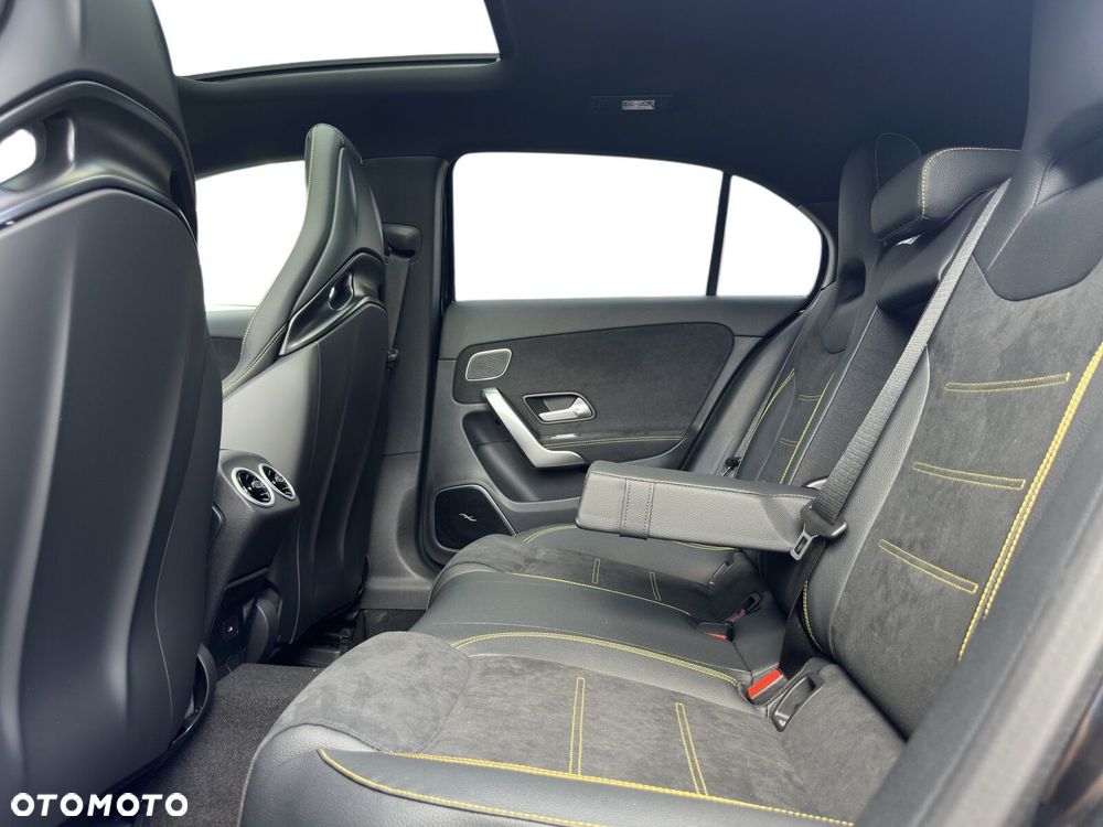 Mercedes-Benz Klasa A 45 S AMG 4-Matic 8G-DCT - 20