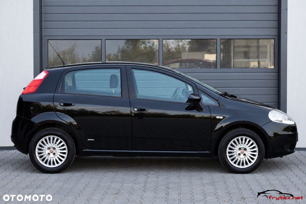 Fiat Grande Punto 2007 photo 4