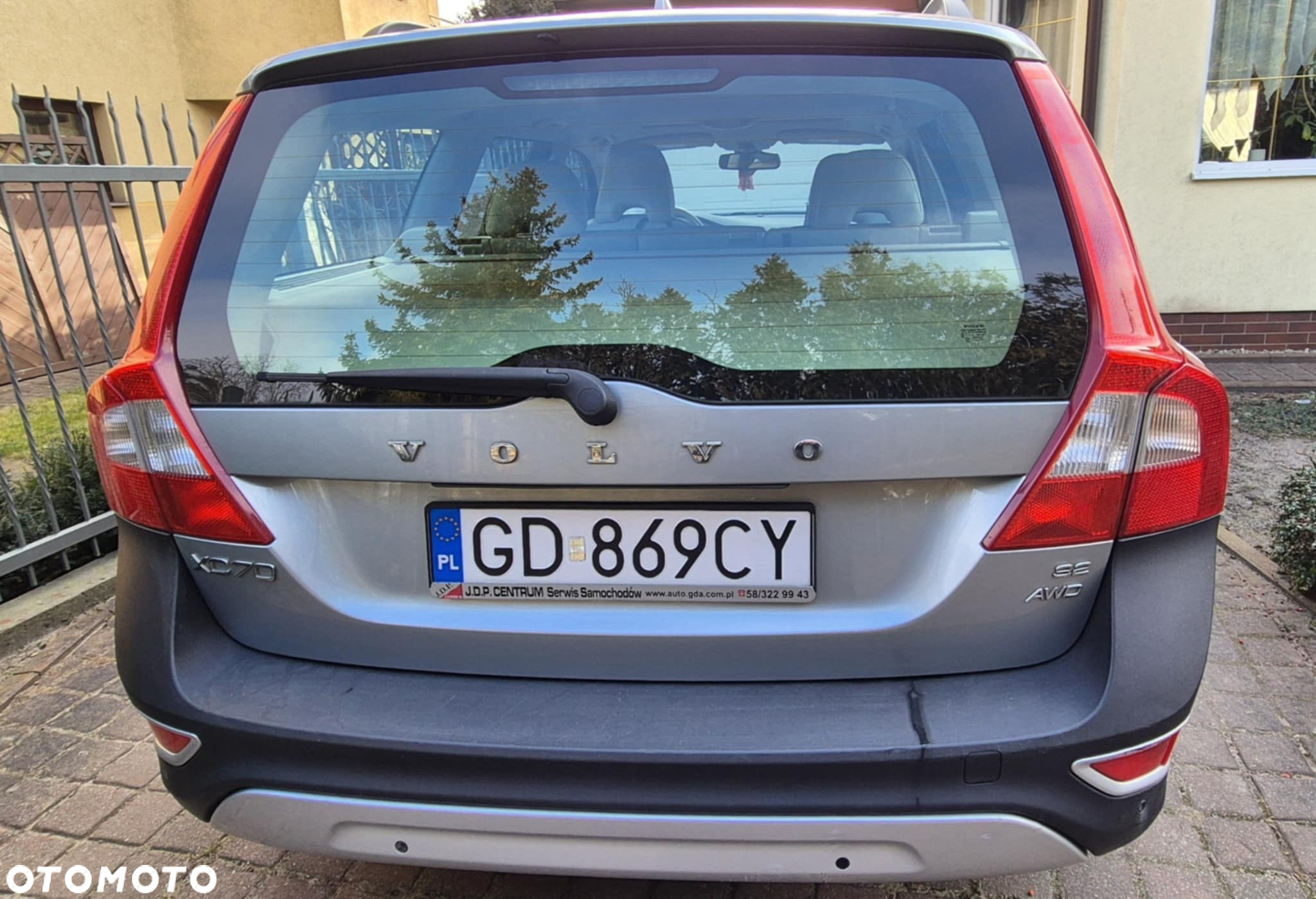 Volvo XC 70 3.2 AWD Momentum - 4
