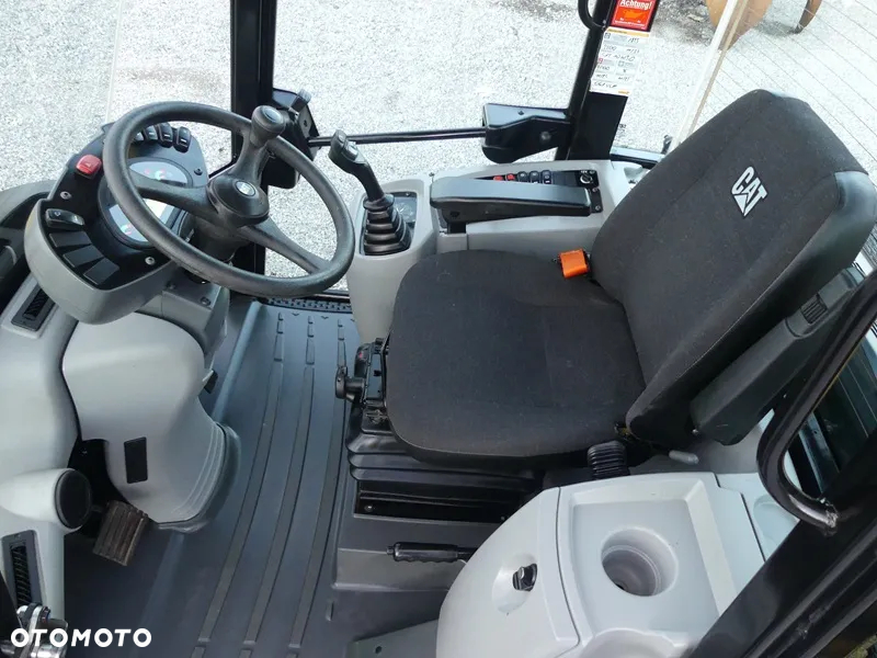Caterpillar CAT 906M / Nowy model 2020r / Jak Nowy / - 10