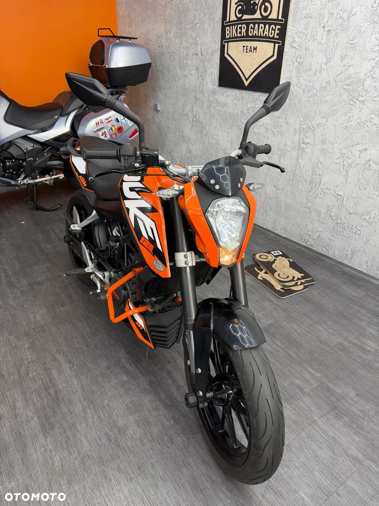 KTM Duke 125 - 28