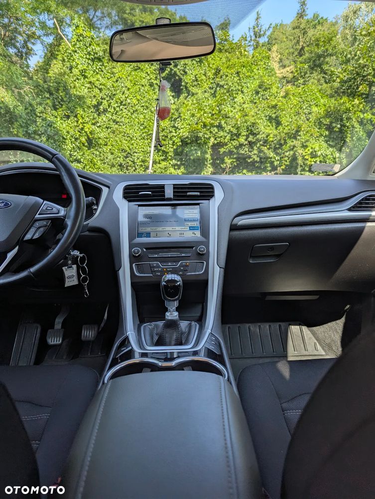 Ford Mondeo 1.5 EcoBoost Trend - 15
