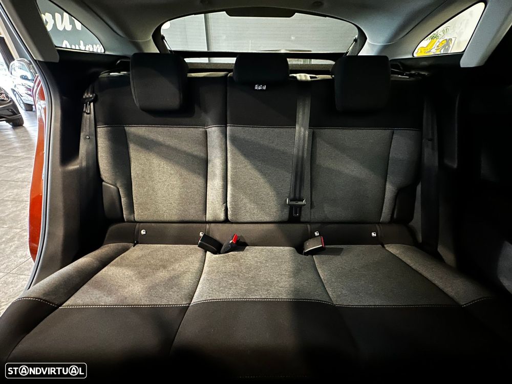 Citroën C4 1.2 PureTech Feel - 30