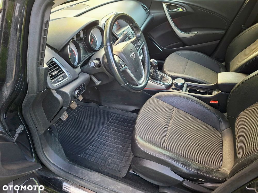 Opel Astra 1.6 Cosmo - 17
