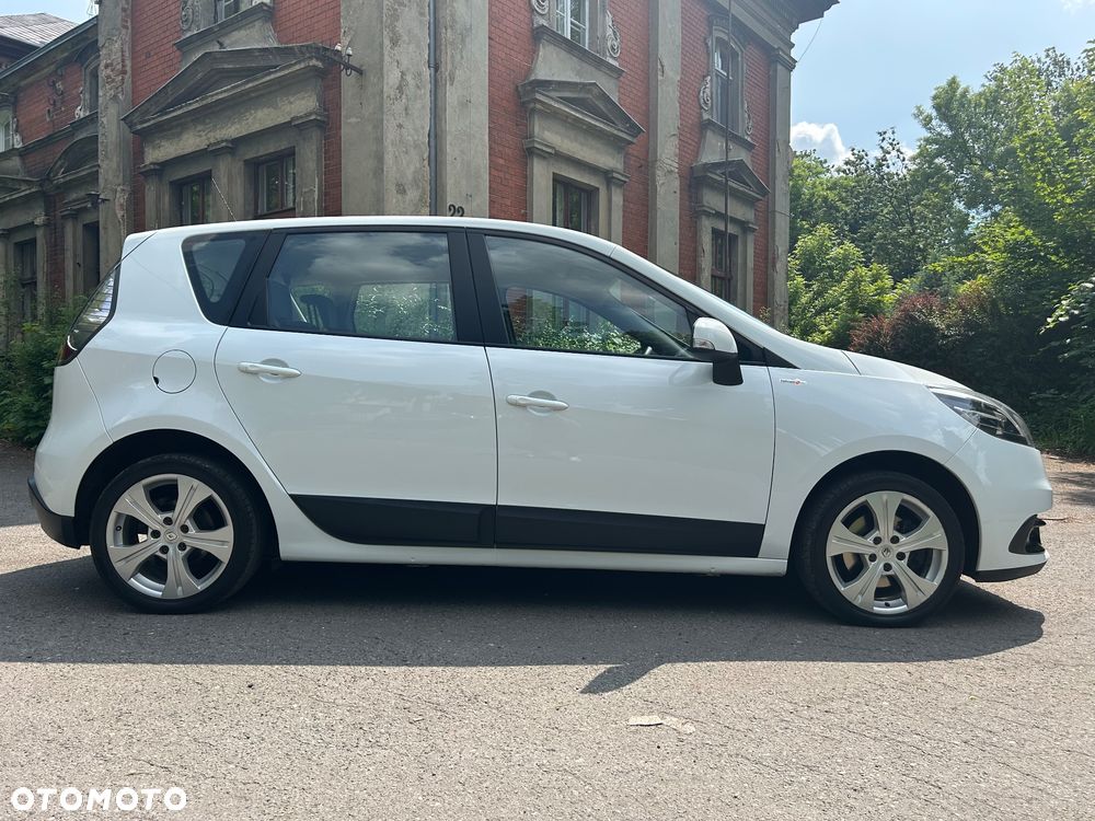 Renault Scenic 1.6 16V 110 TomTom Edition - 9