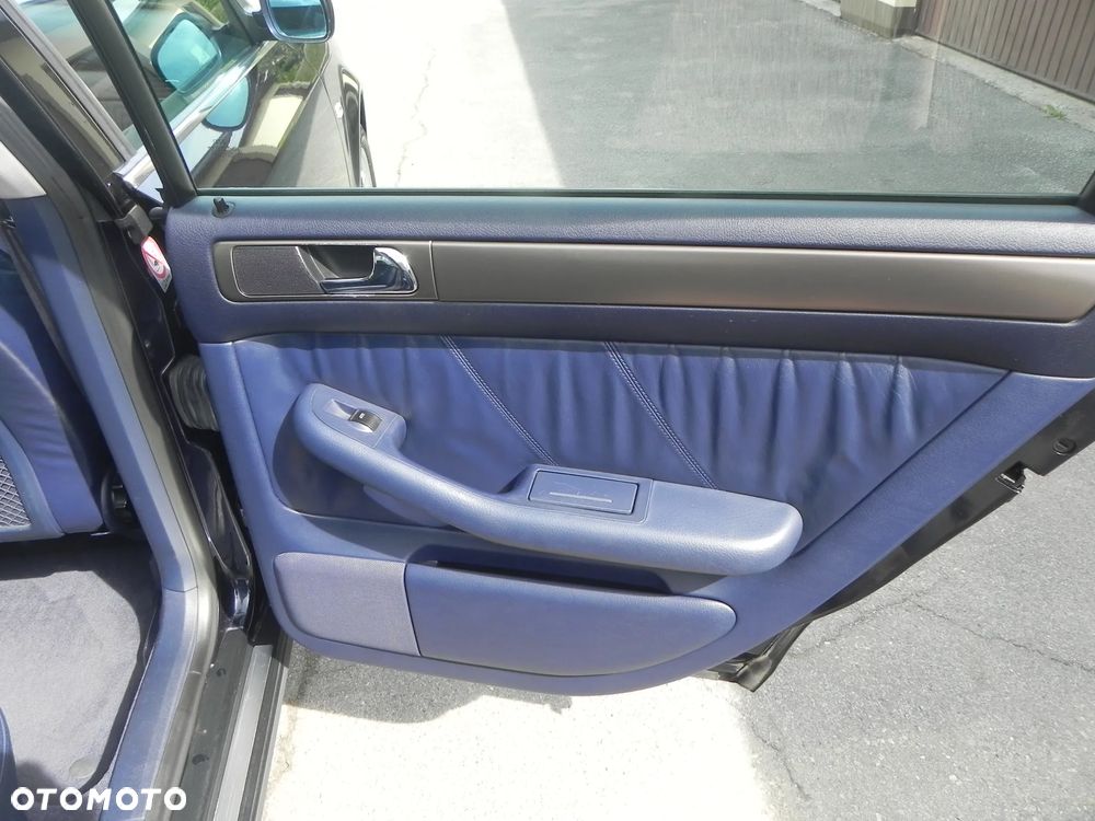 Audi A6 Limousine 2.4 - 17