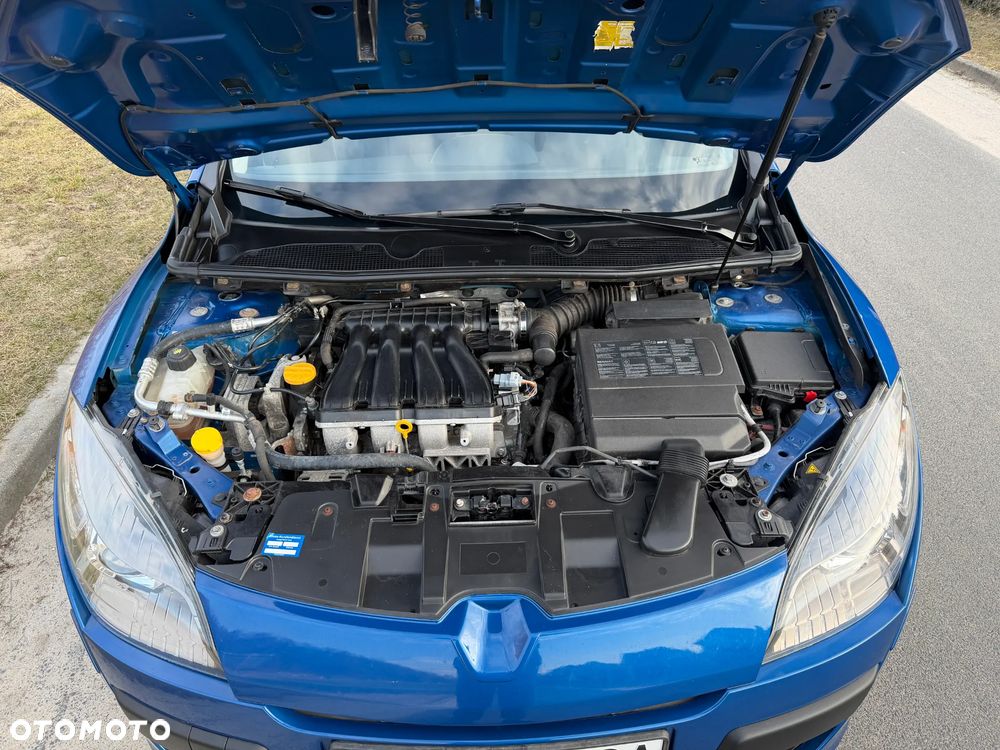 Renault Megane 1.6 16V 110 LIMITED - 15