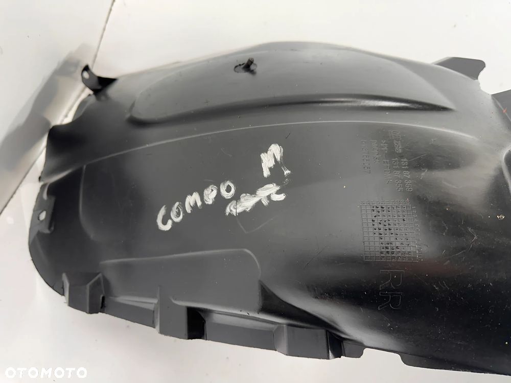Nadkole przód L  Opel Corsa D  513765057 - 4