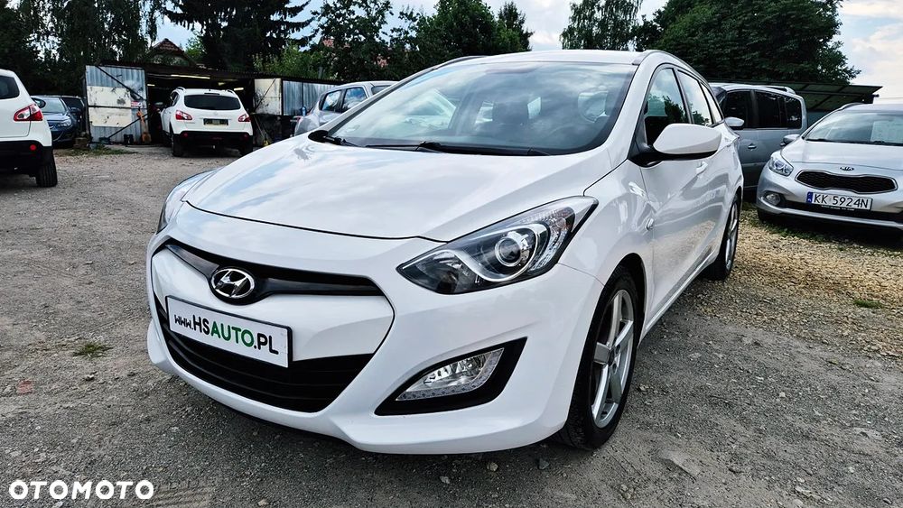 Hyundai i30 1.4 Intro Edition - 27