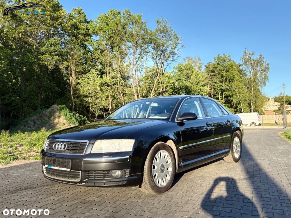 Audi A8 4.2 Quattro - 11
