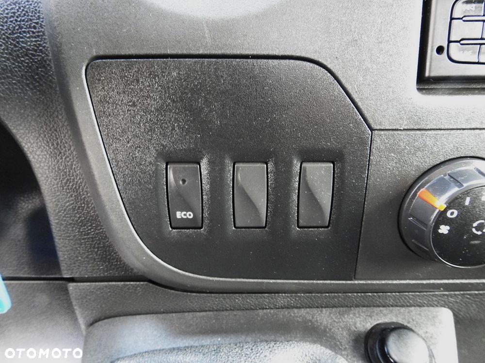 Renault MASTER WYWROTKA  130KM - 27