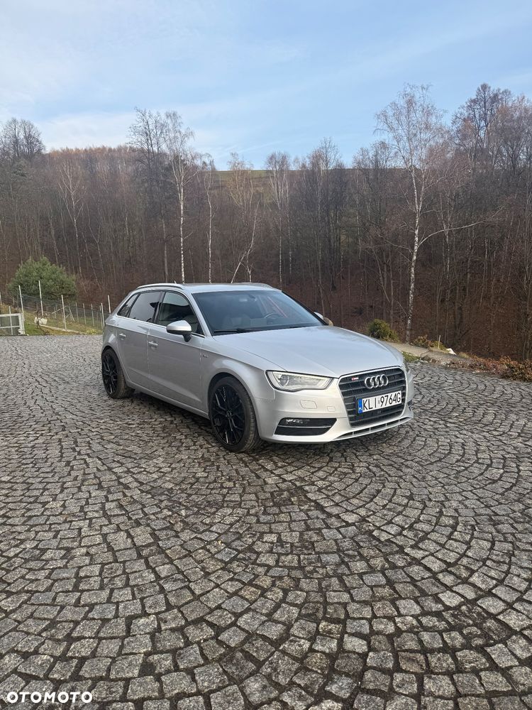 Audi A3 Sportback 1.6 TDI DPF S line Sportpaket - 1