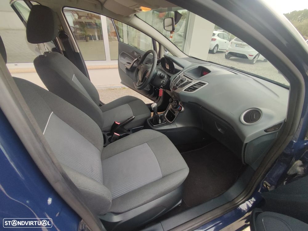 Ford Fiesta 1.25 Trend - 27
