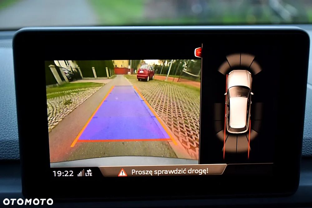 Audi A4 Avant 2.0 TDI Design S tronic - 5