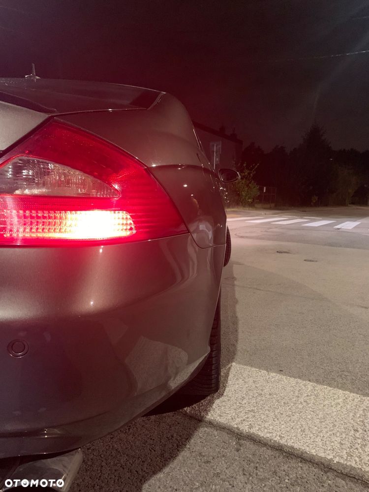 Mercedes-Benz CLS - 24