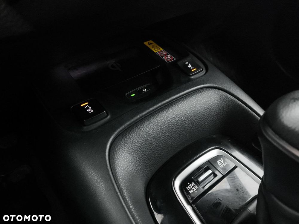 Toyota Corolla 1.8 Hybrid Style - 21