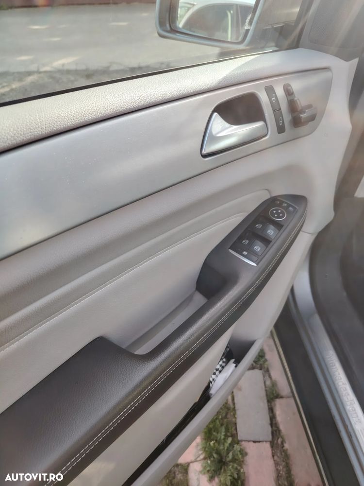 Mercedes-Benz ML 250 BlueTEC 4MATIC Aut - 14