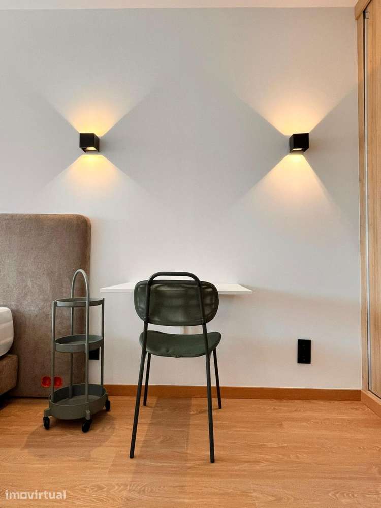 Apartamento com 1 quartos - localizado em Paranhos Porto - Grande imagem: 5/25