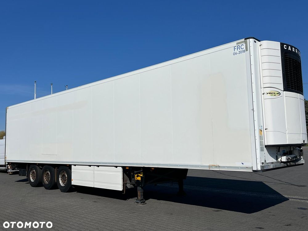Schmitz Cargobull SKO 24 CHŁODNIA+WINDA ROLETA CARRIER VECTOR 1850Mtº DHOLLANDIA DHSMR.20 - 6