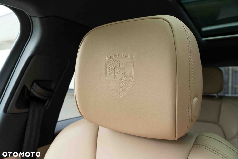 Porsche Macan Standard - 14