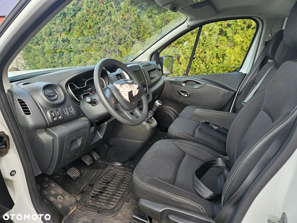 Renault Trafic - 8
