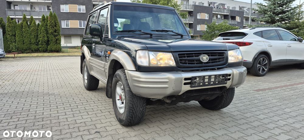 Hyundai Galloper - 1