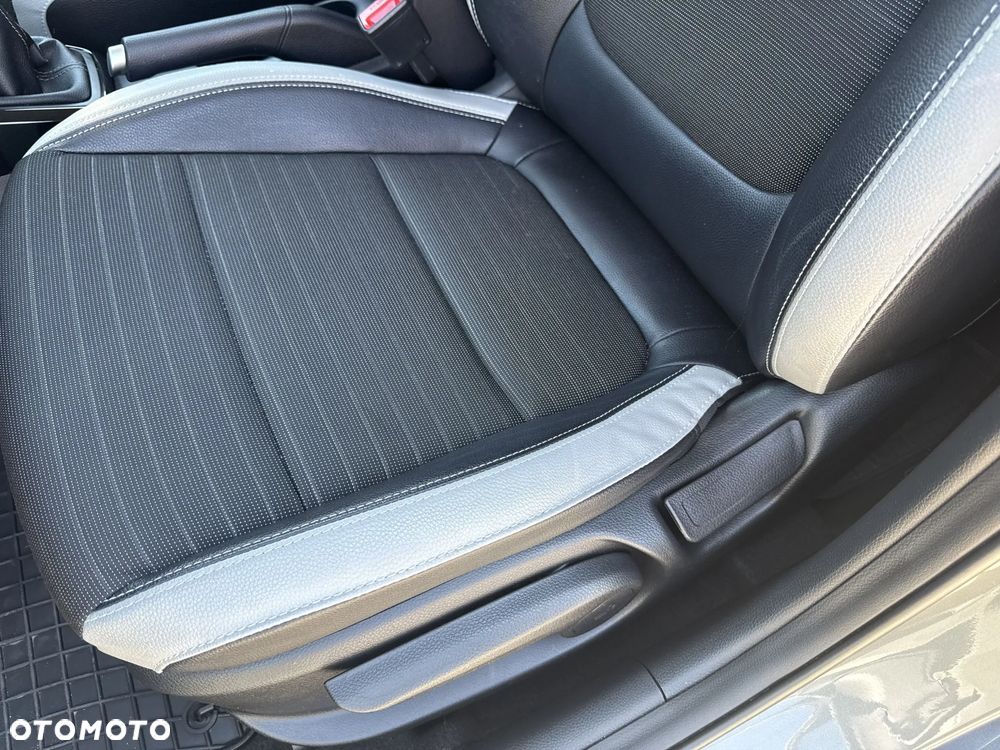 Kia Stonic 1.0 T-GDI MHEV L - 13