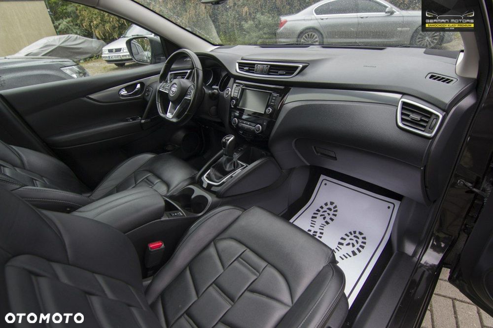 Nissan Qashqai 1.3 DIG-T DCT TEKNA - 33