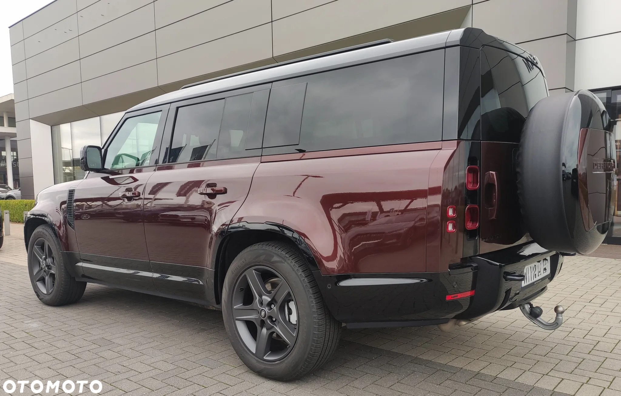 Land Rover Defender - 6