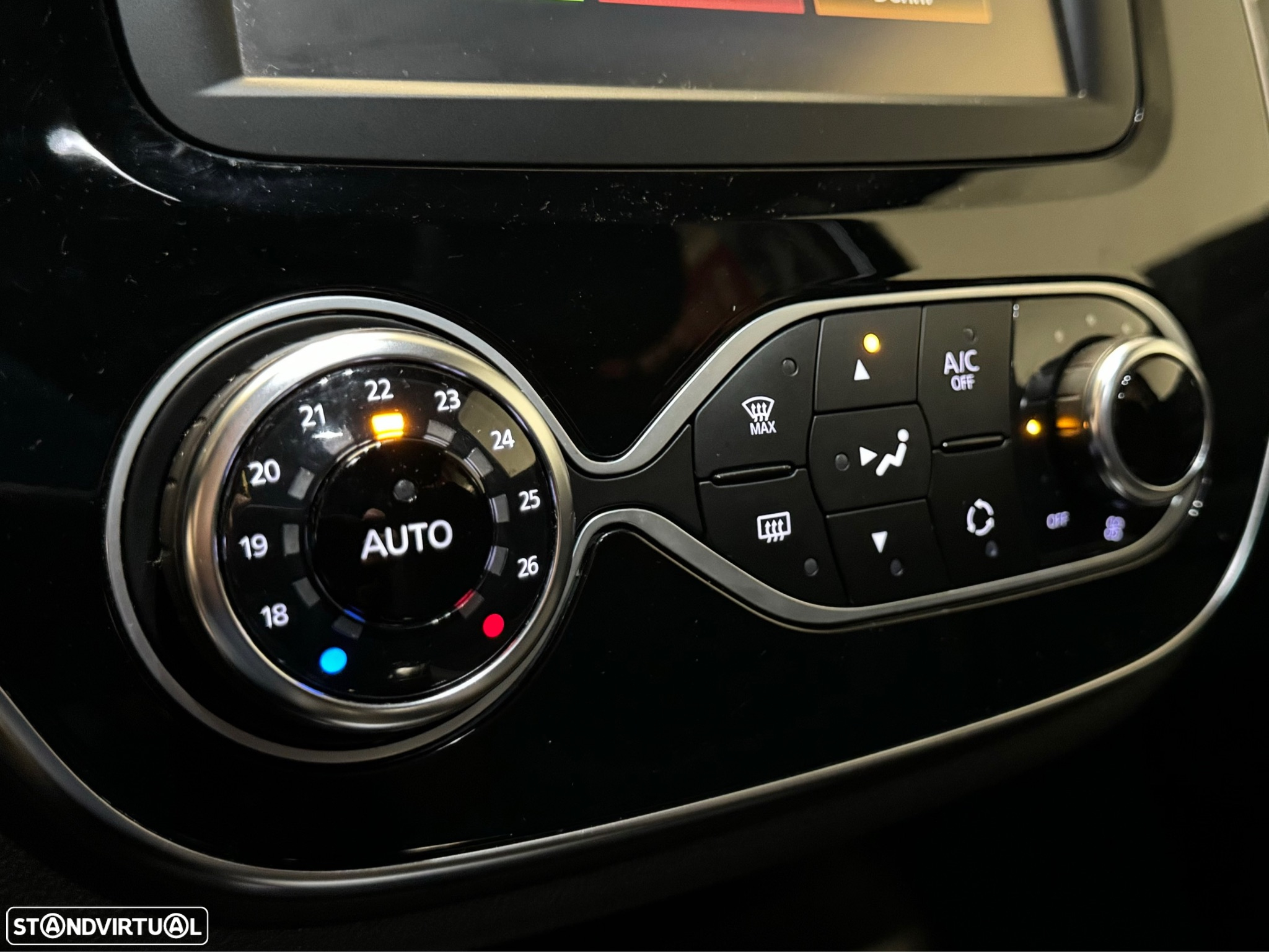 Renault Captur 1.5 dCi Exclusive - 21