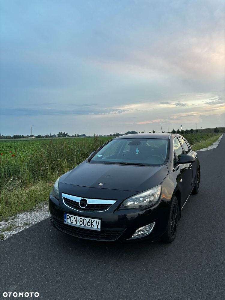 Opel Astra 1.4 Turbo Cosmo - 8