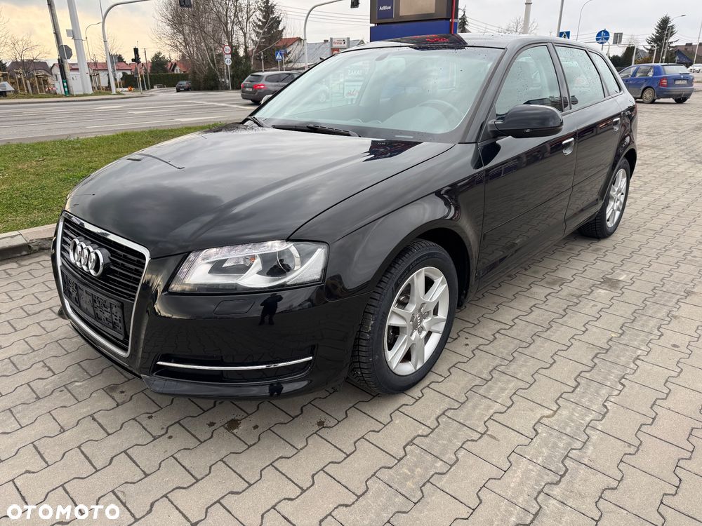 Audi A3 Sportback 1.6 Ambition - 1