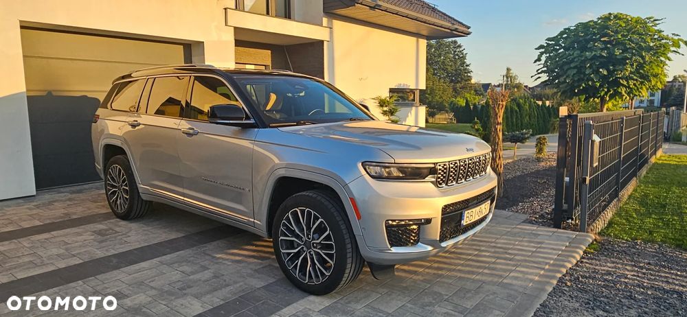 Jeep Grand Cherokee 5.7 V8 Summit - 3