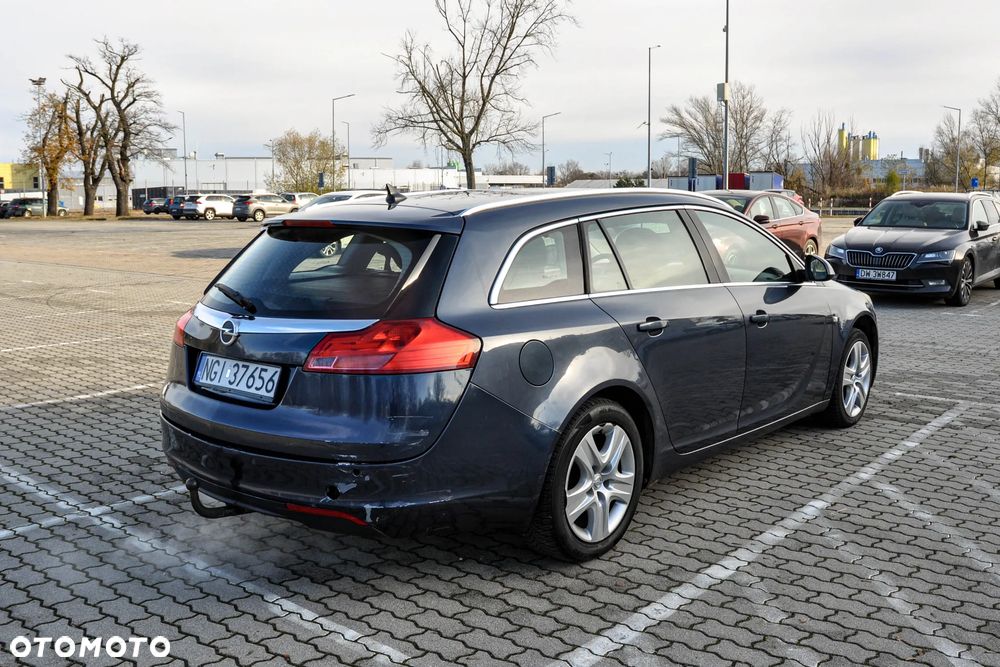 Opel Insignia 1.8 - 4