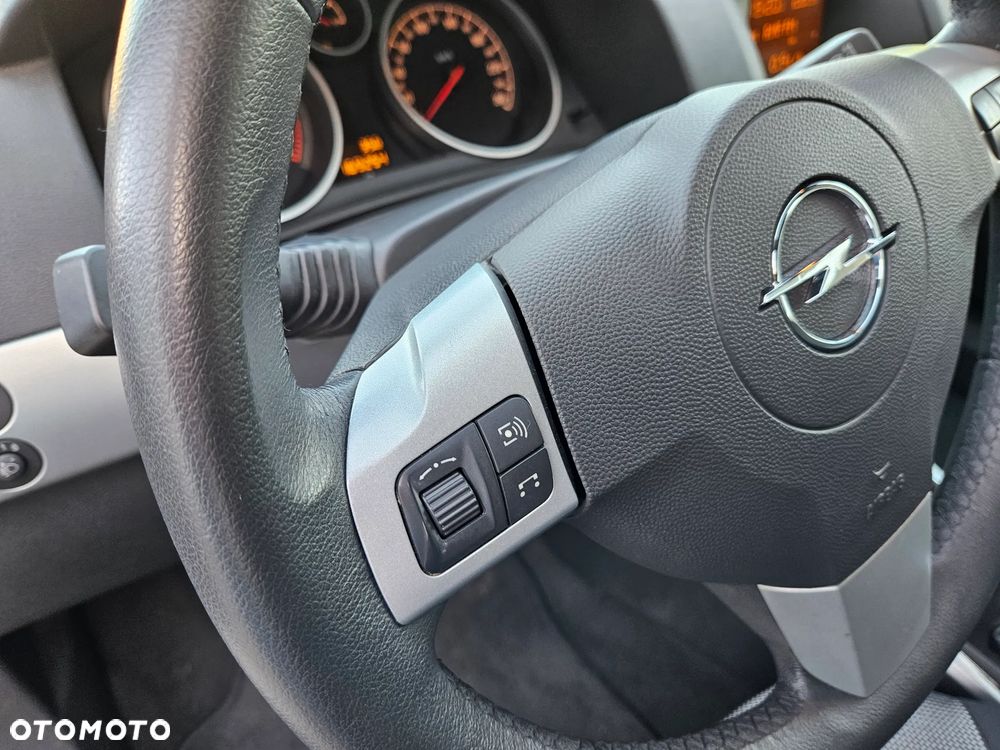 Opel Astra 1.6 Edition - 17