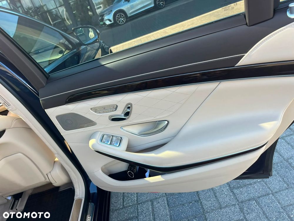 Mercedes-Benz Klasa S 560 L 9G-TRONIC - 26