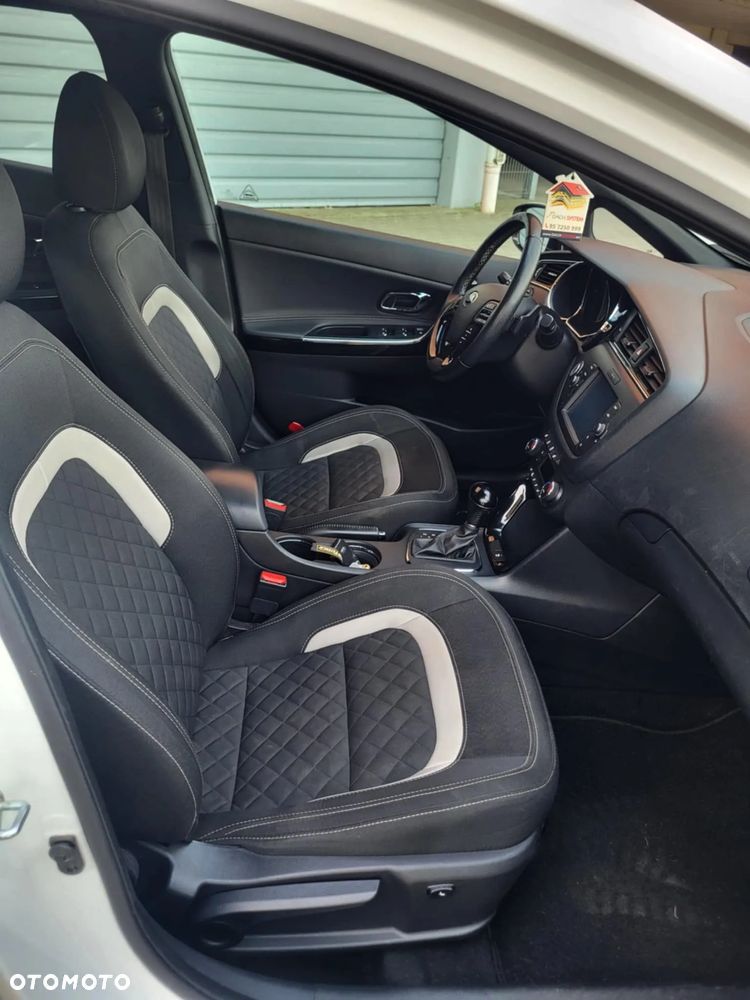 Kia Ceed 1.6 CRDi 136 DCT ISG SW GT Line - 7