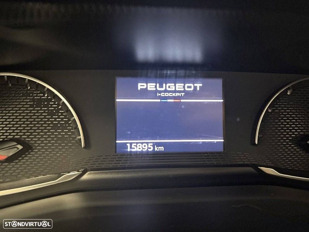 Peugeot 2008 1.2 PureTech Style - 13