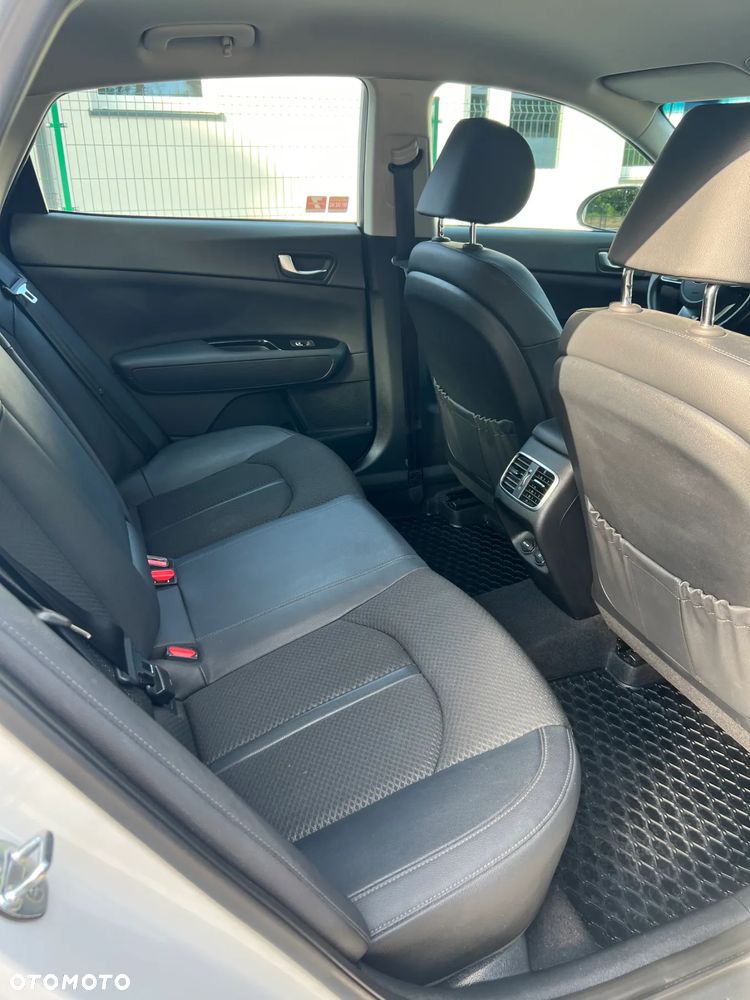 Kia Optima 1.6 T-GDI L DCT - 14