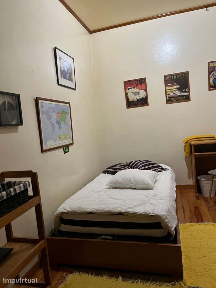 Quarto - localizado em Arroios Lisbon - Grande imagem: 4/7