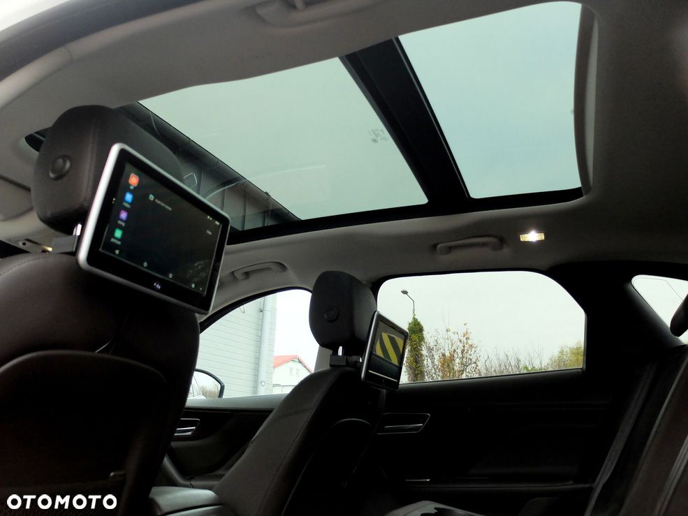 Jaguar F-Pace 2.0 i4D AWD Prestige - 14